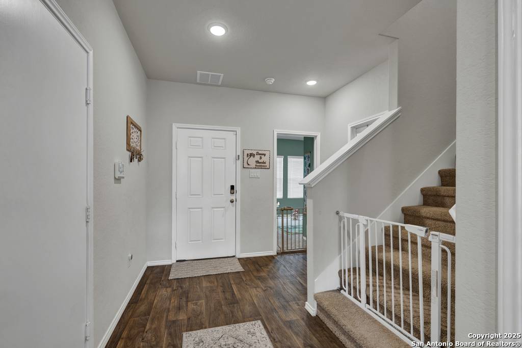 Seguin, TX 78155,848 Cinnamon Teal