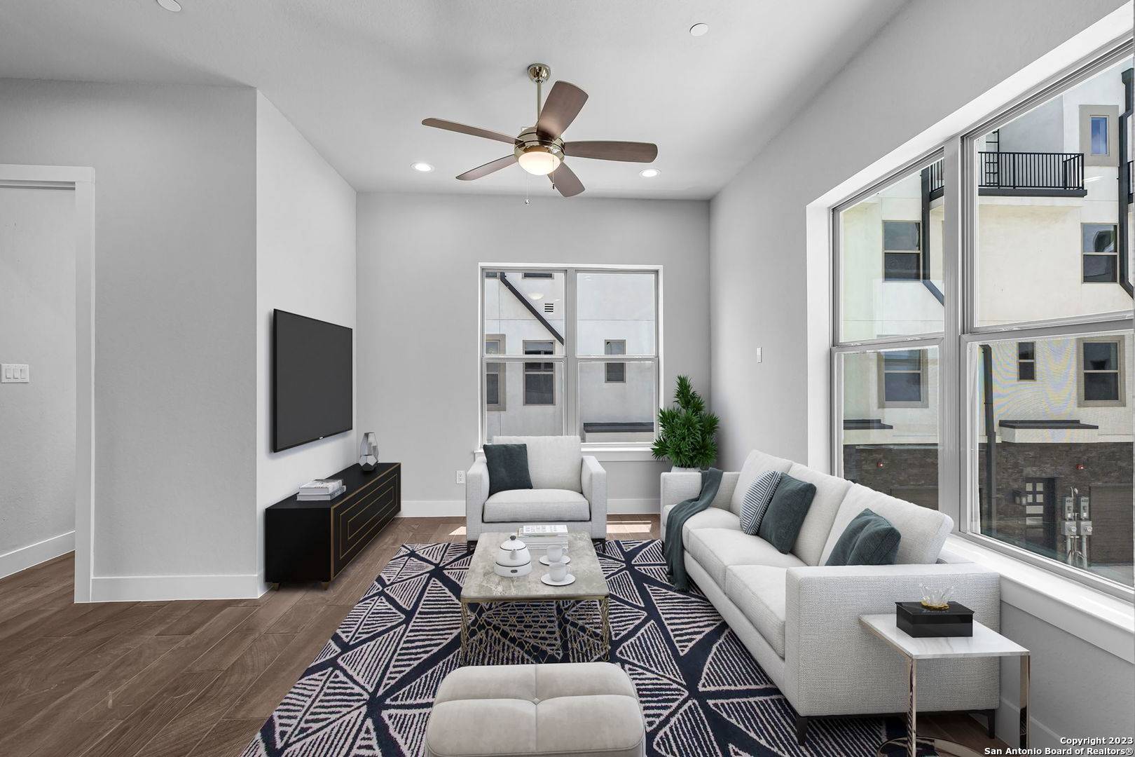 San Antonio, TX 78212-4700,1817 SAINT MARYS ST UNIT 301