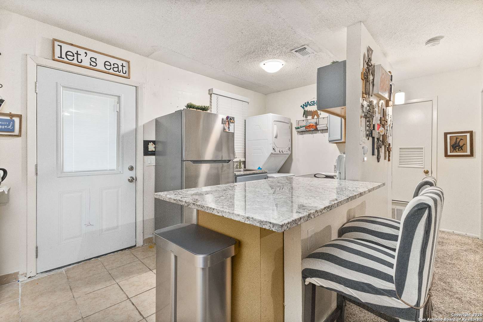 San Antonio, TX 78201,911 Vance Jackson UNIT 211