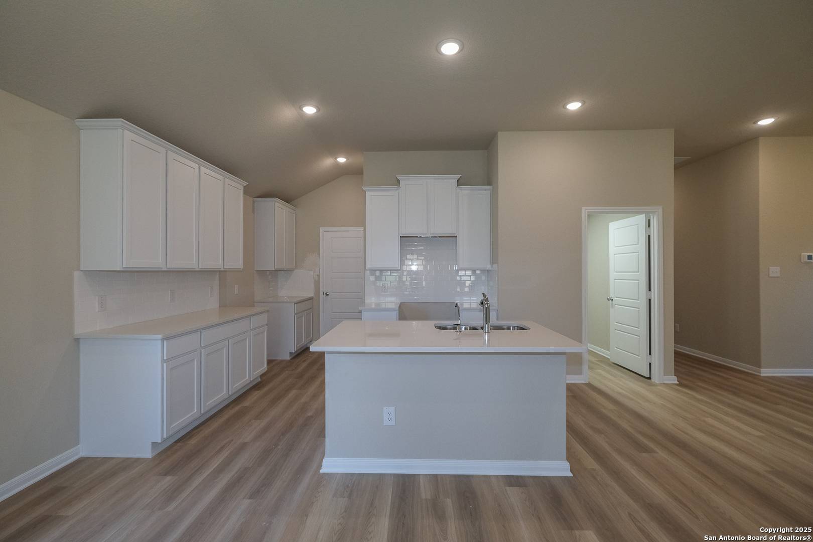 San Antonio, TX 78245,15439 Salmon Spring