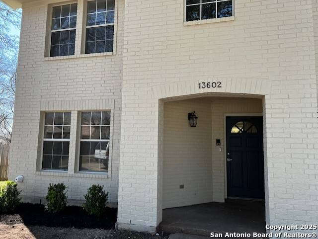 San Antonio, TX 78232,13602 POSSUM HILL