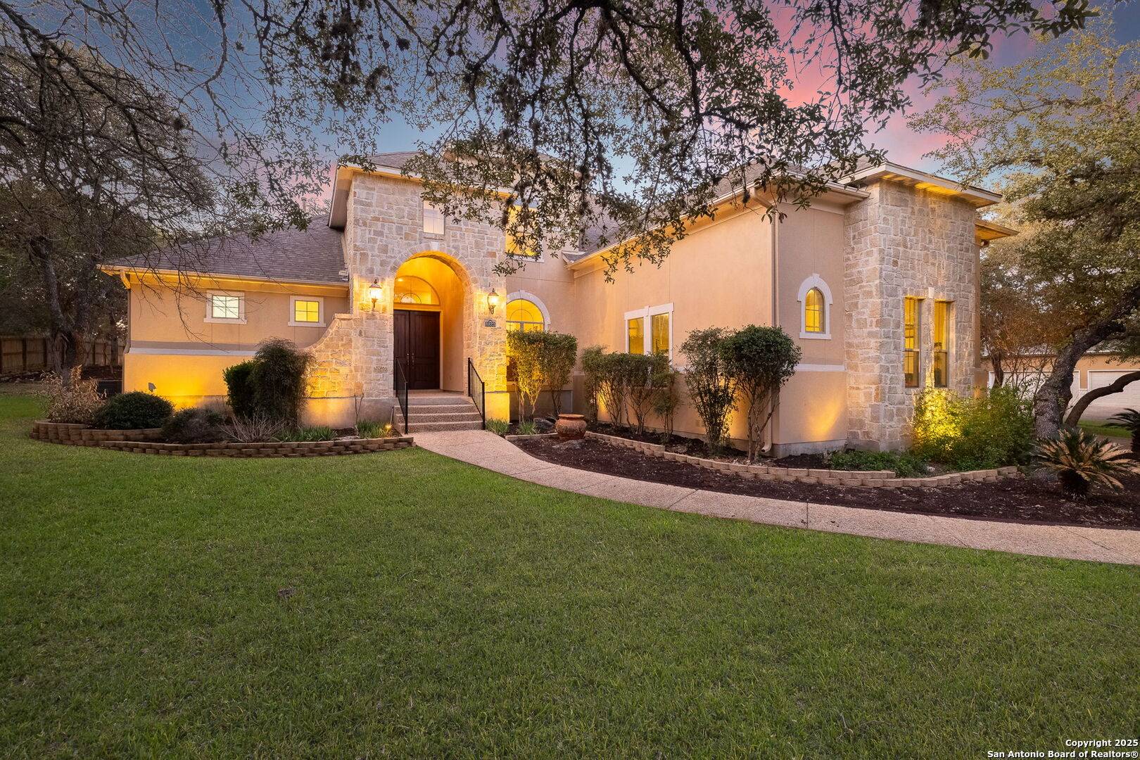 San Antonio, TX 78266,8823 Cherokee
