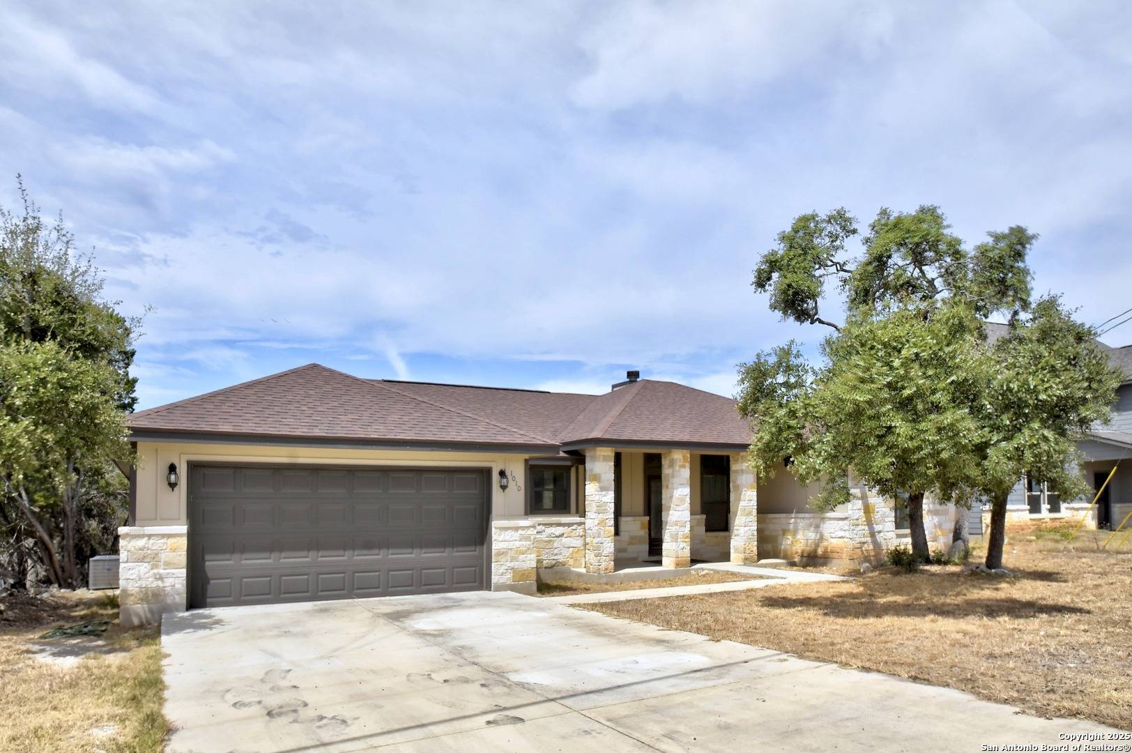 Fischer, TX 78623-2083,1010 PERSIMMON PASS