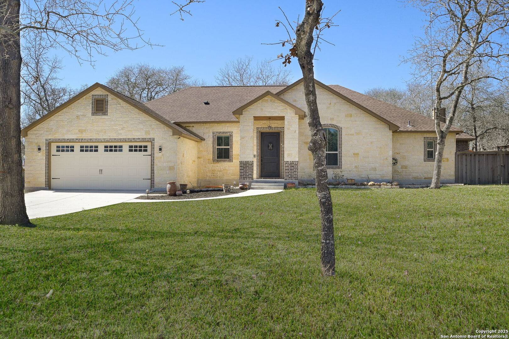 La Vernia, TX 78121,561 Jacobs Ln