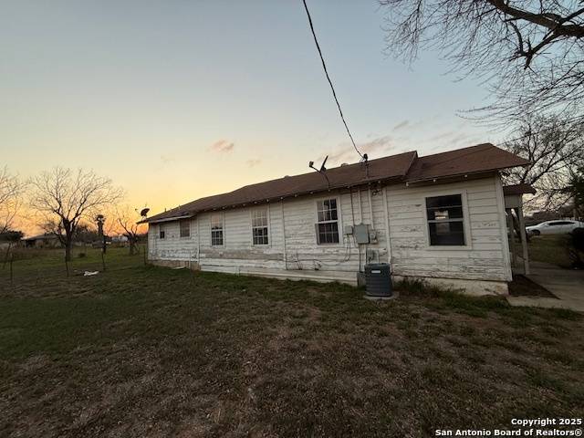 Pearsall, TX 78061,1520 County Road 2005