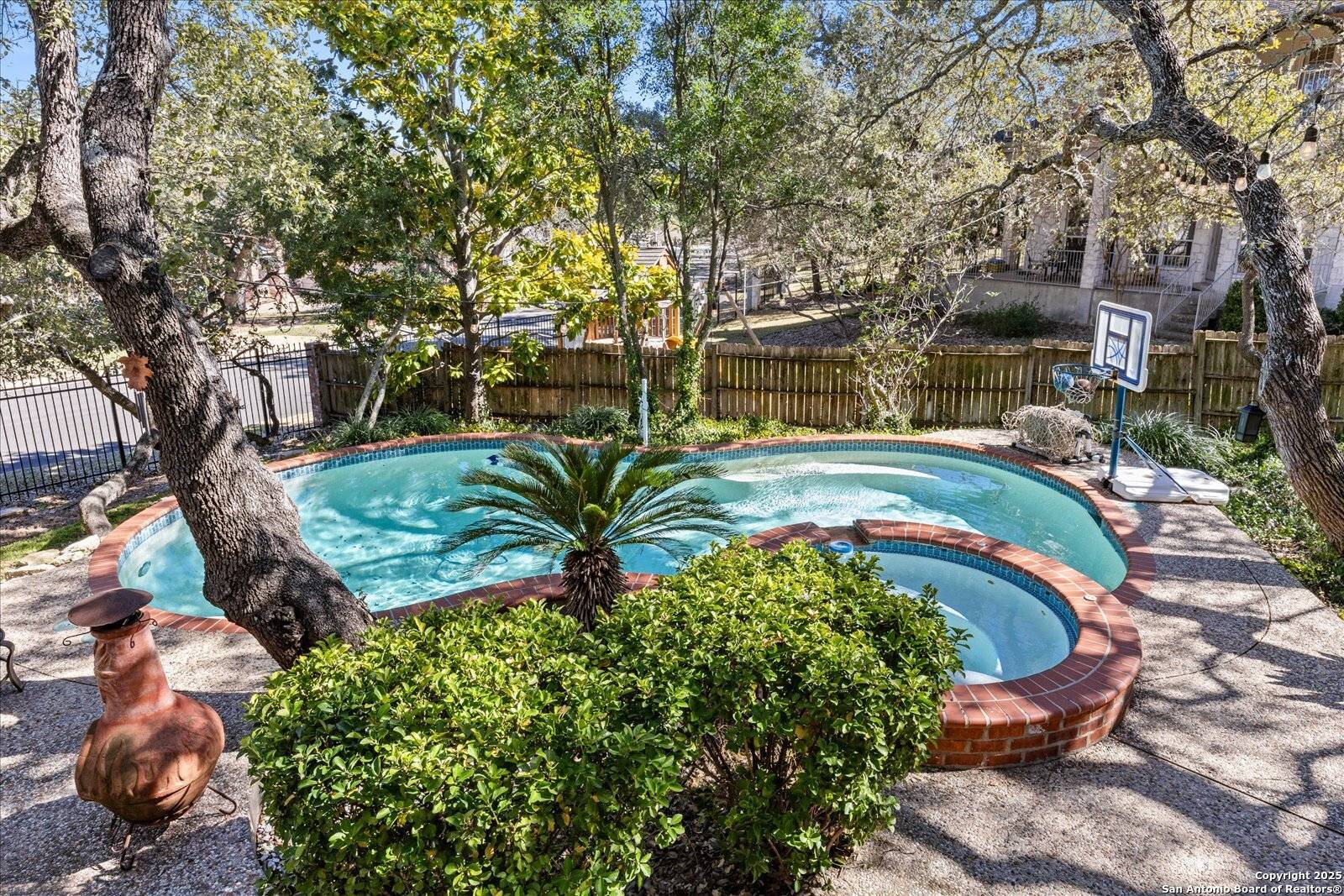 Boerne, TX 78015,8506 Fairway Trail Dr