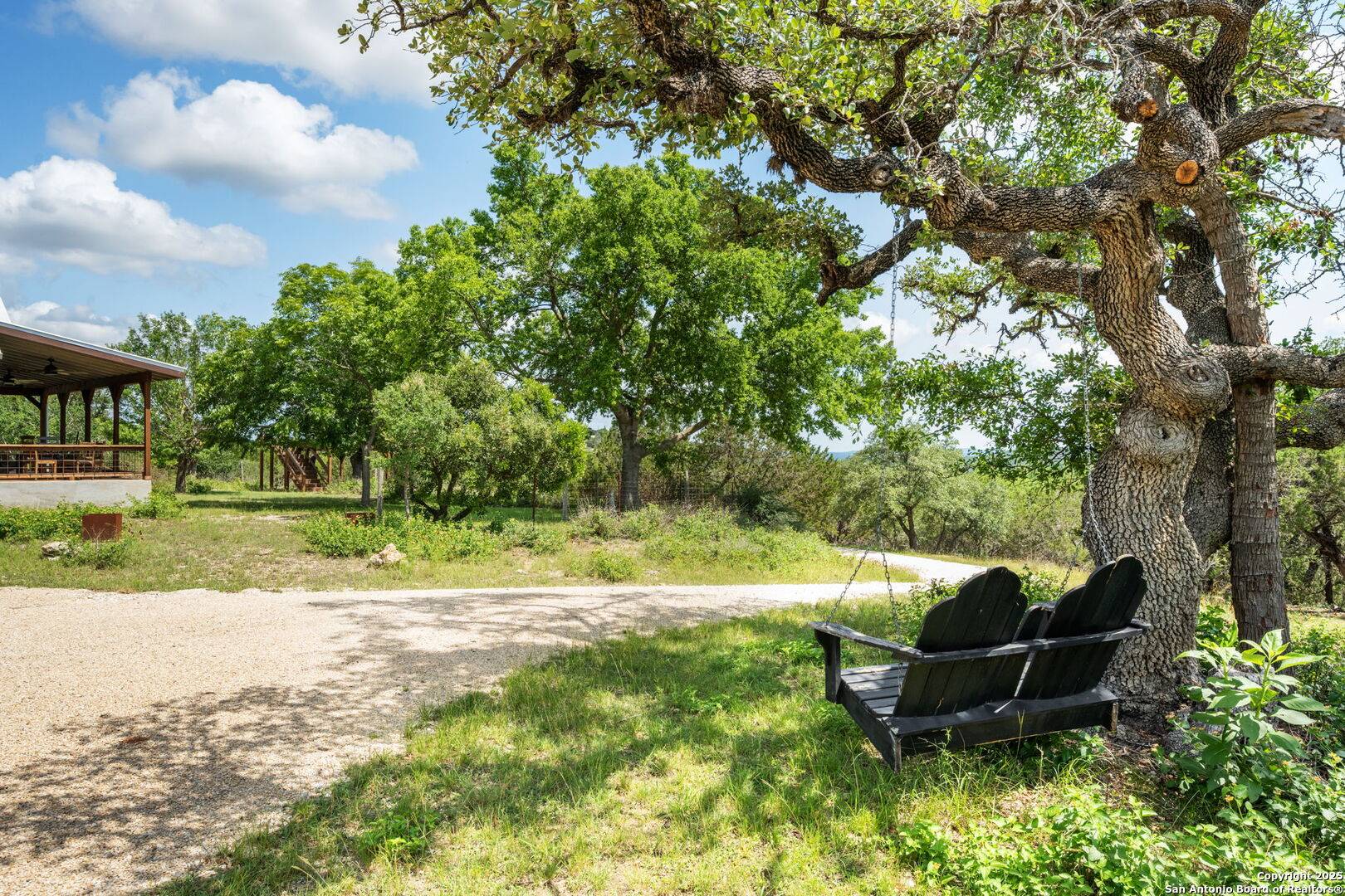 Comfort, TX 78013,105 Valley View Trail