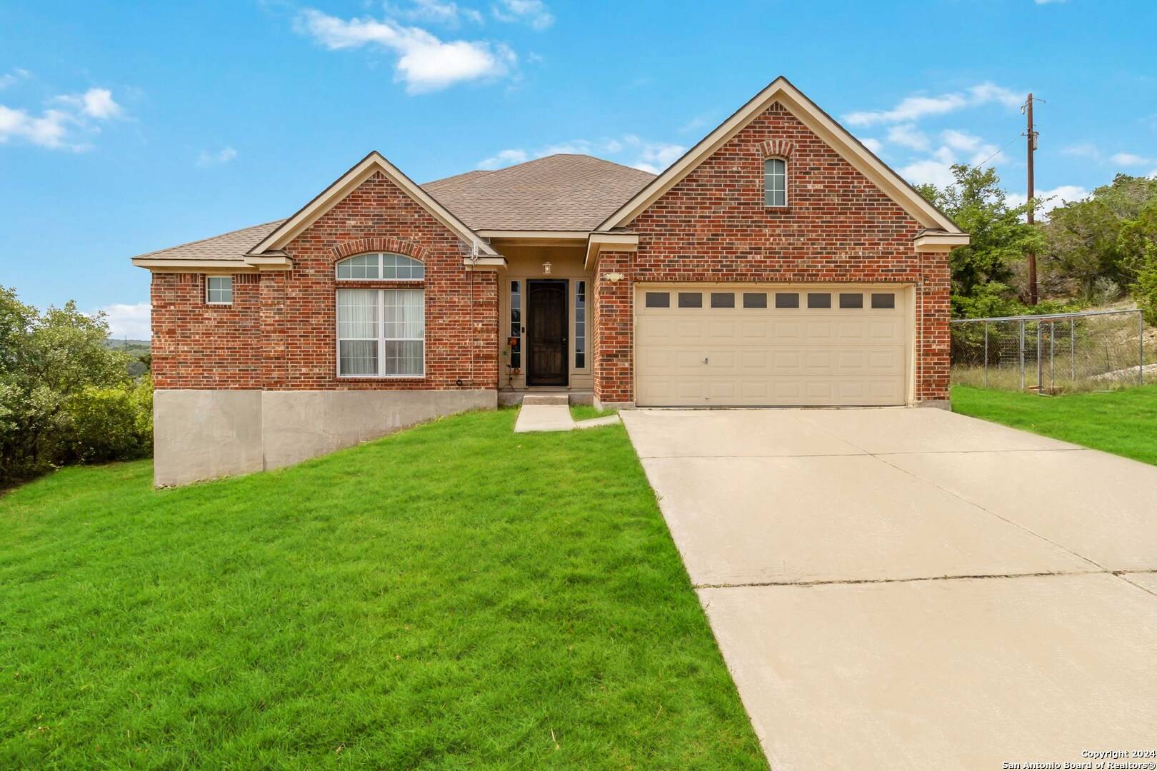 Mico, TX 78056-5488,846 COUNTY ROAD 2763