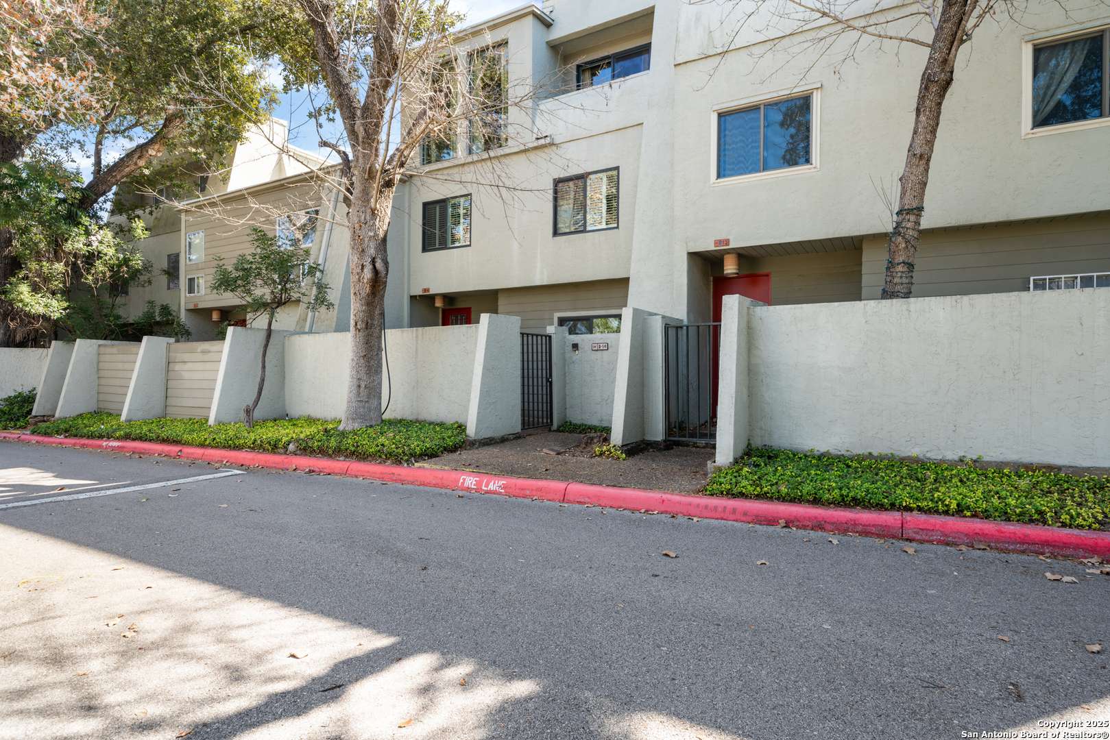 San Antonio, TX 78209,3102 Eisenhauer UNIT B-14