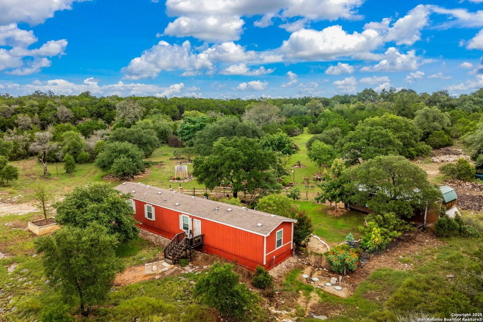 Kerrville, TX 78028,125 Teague