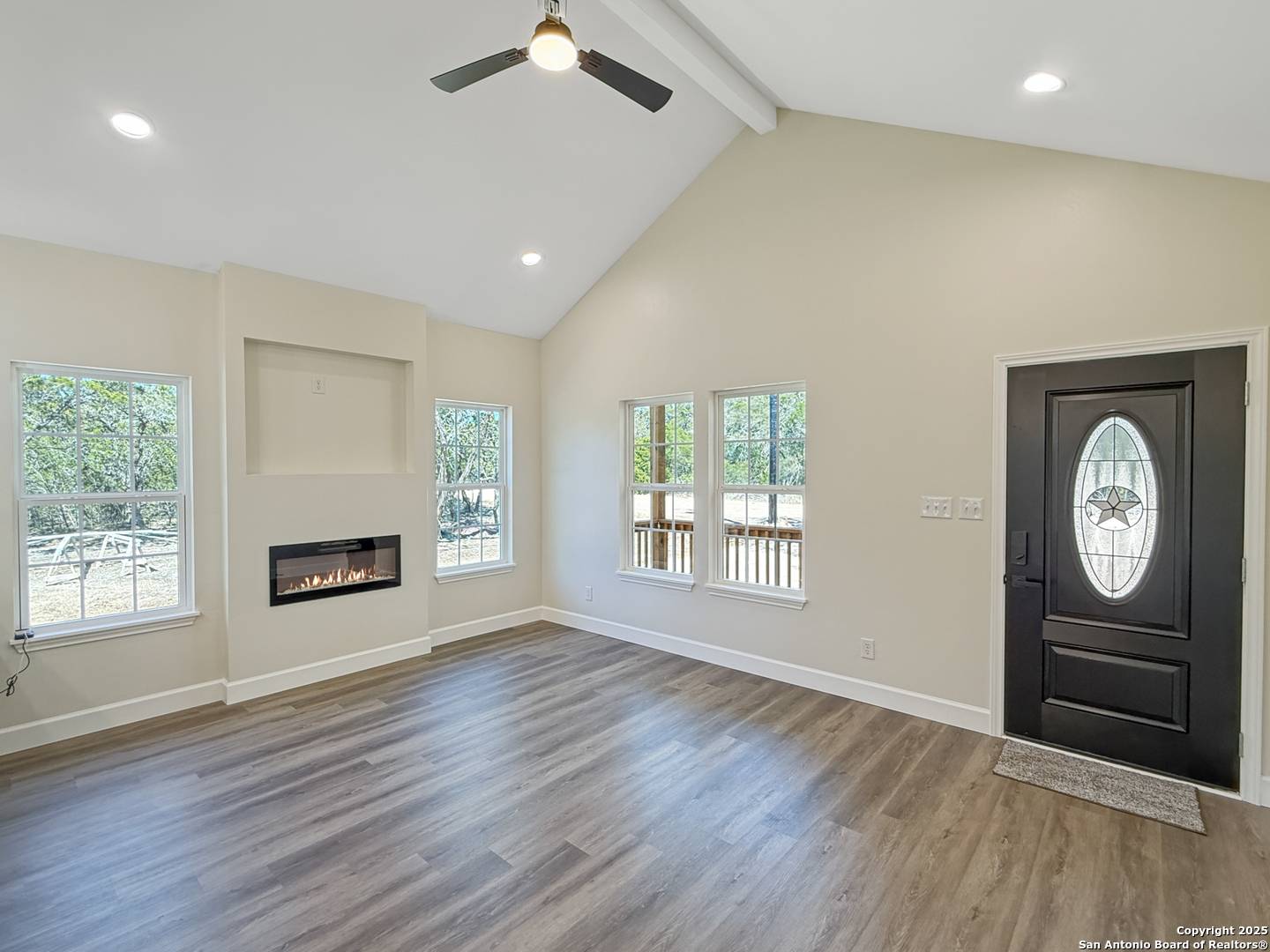 Bandera, TX 78003,660 Skyline Dr