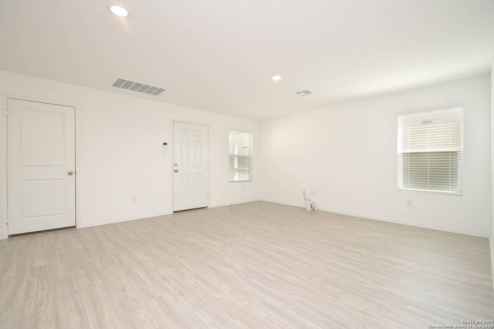 San Antonio, TX 78252,13424 Homestead Way