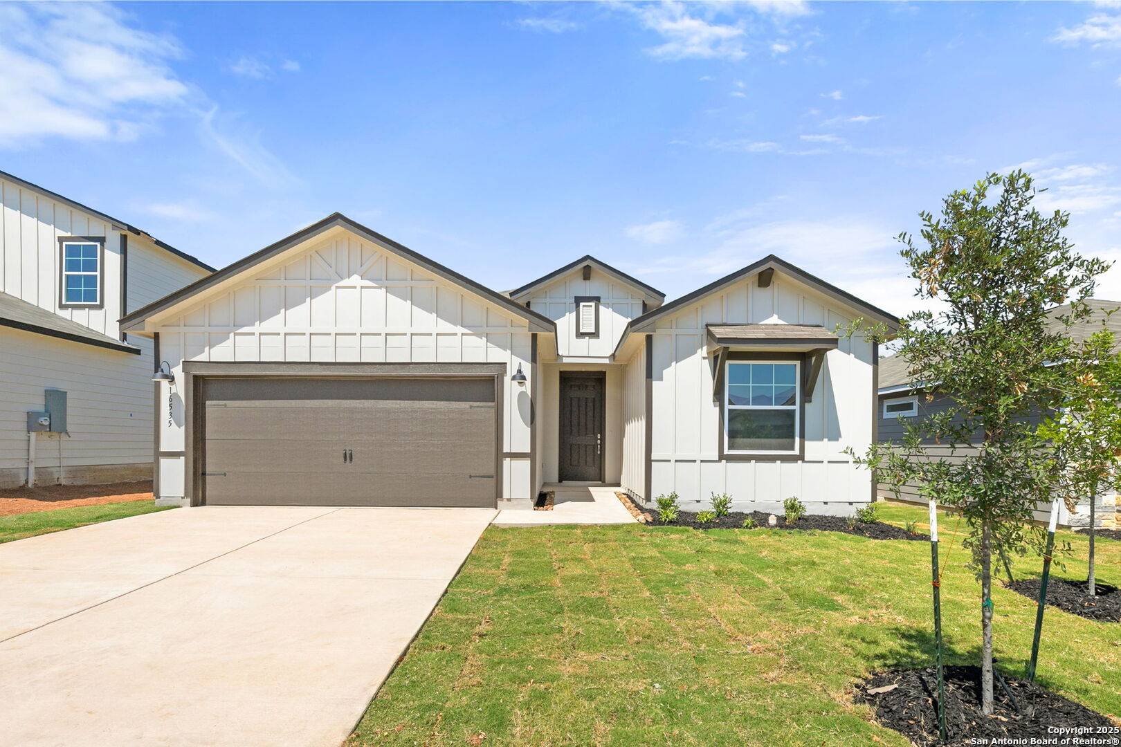 Elmendorf, TX 78112,16535 Rosemary Ridge