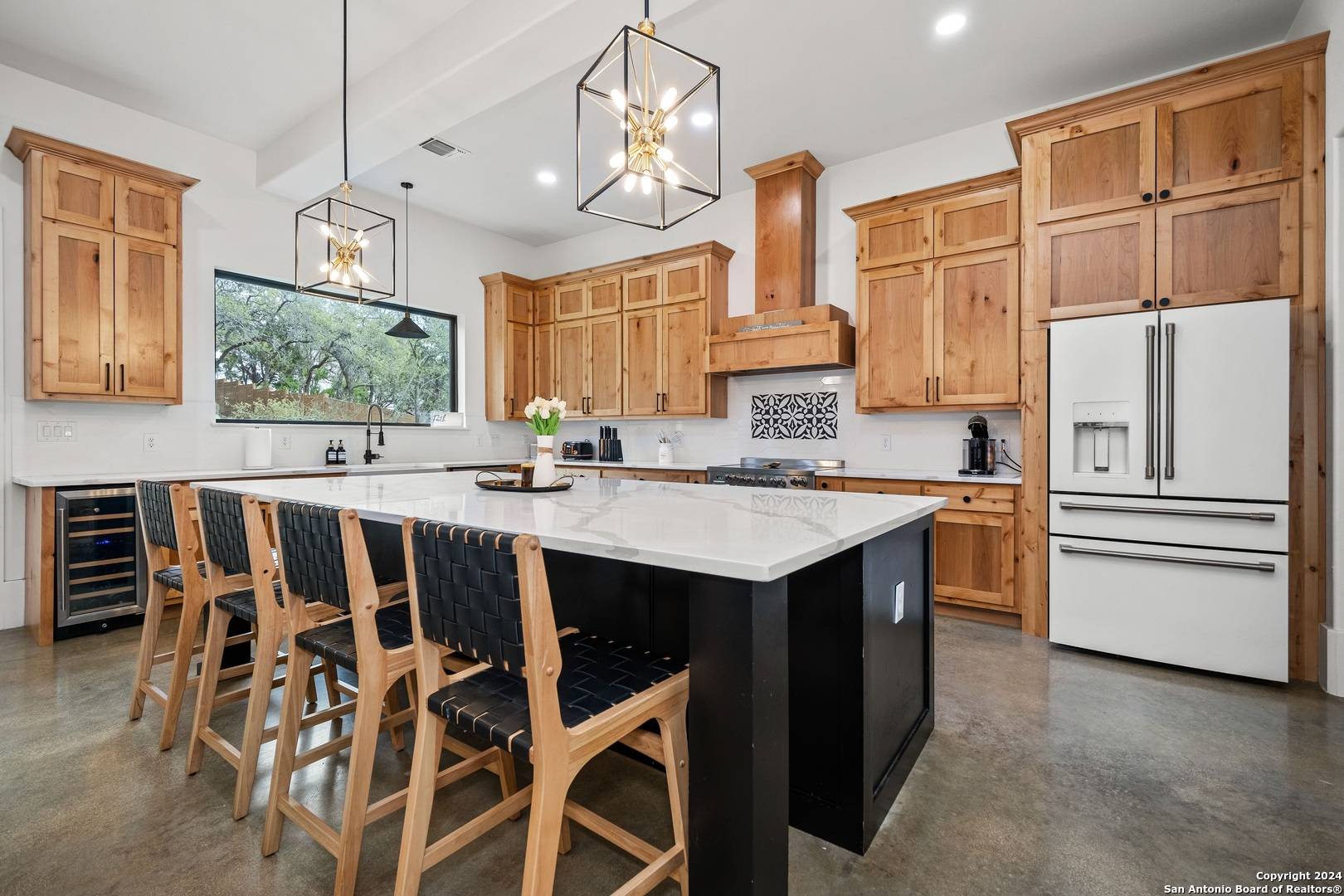 San Antonio, TX 78260-6423,211 SPACIOUS SKY