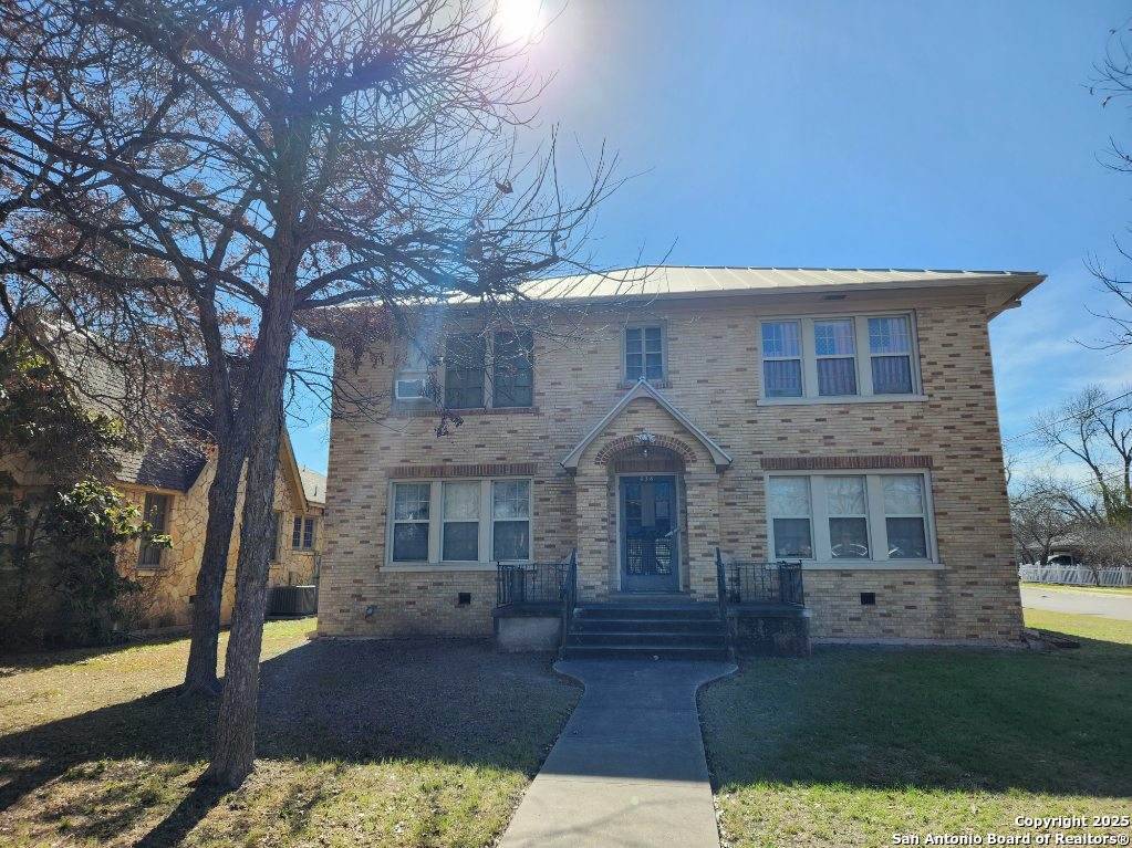 San Antonio, TX 78212-2897,438 KINGS HWY