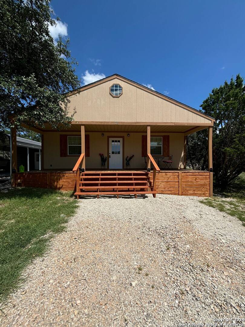 Bandera, TX 78003,725 Pr 1510