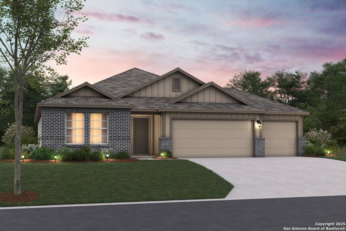 Floresville, TX 78114-0106,108 Reno Trail