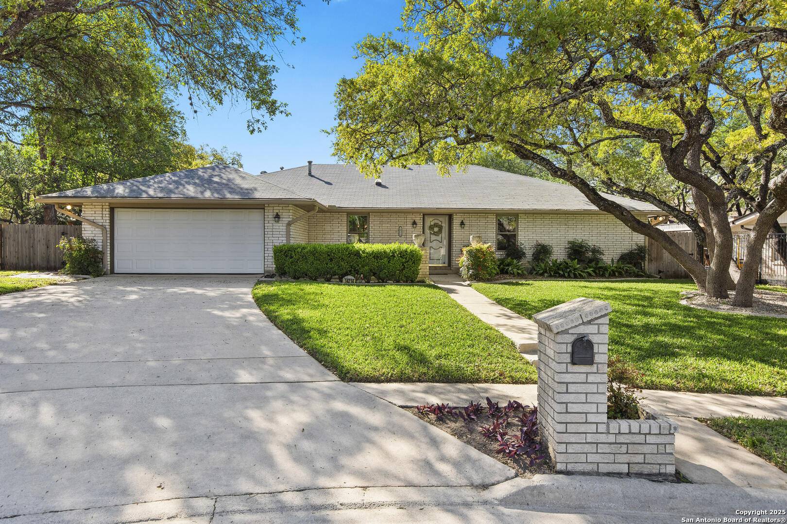 San Antonio, TX 78249,14214 Brenton Woods