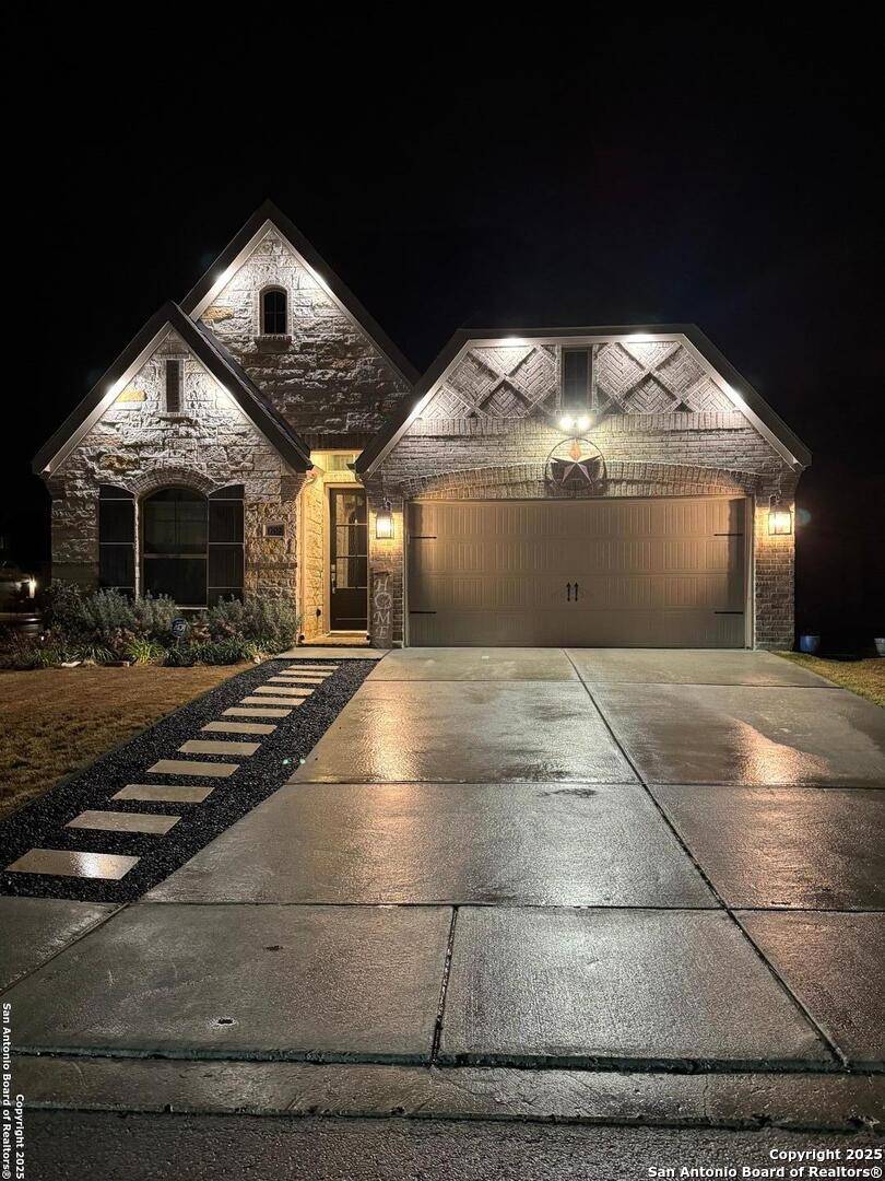 San Antonio, TX 78245,1702 quick ivy