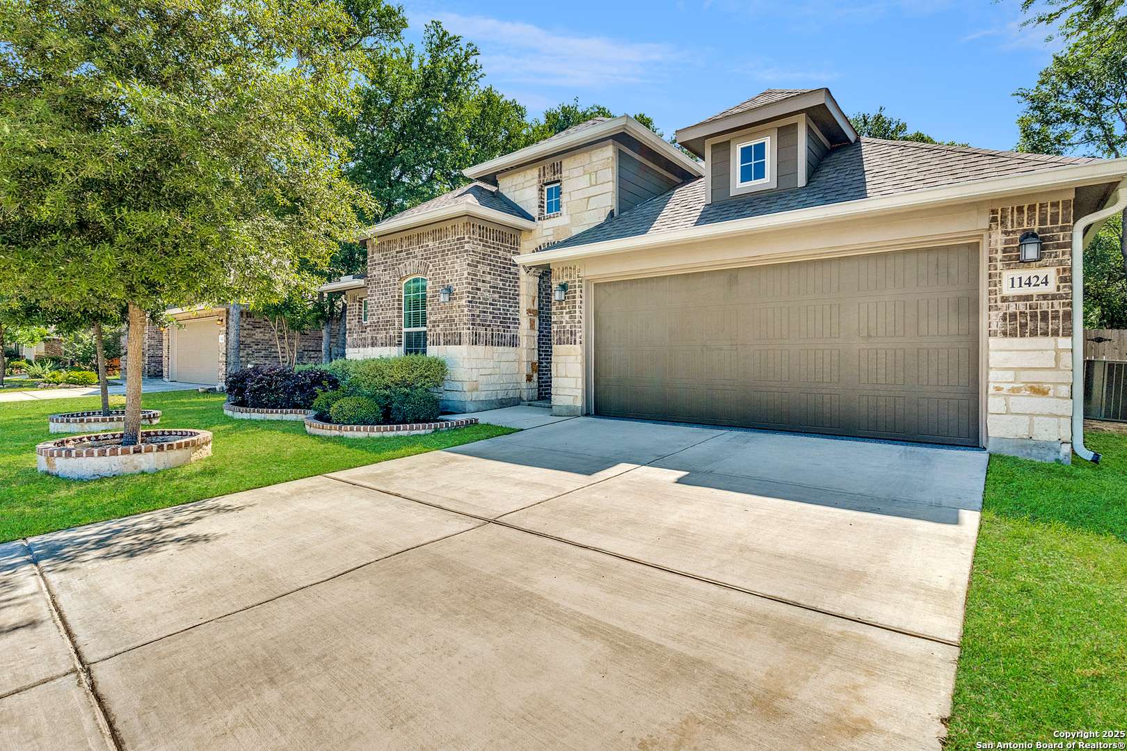 Schertz, TX 78154,11424 Holly Forest