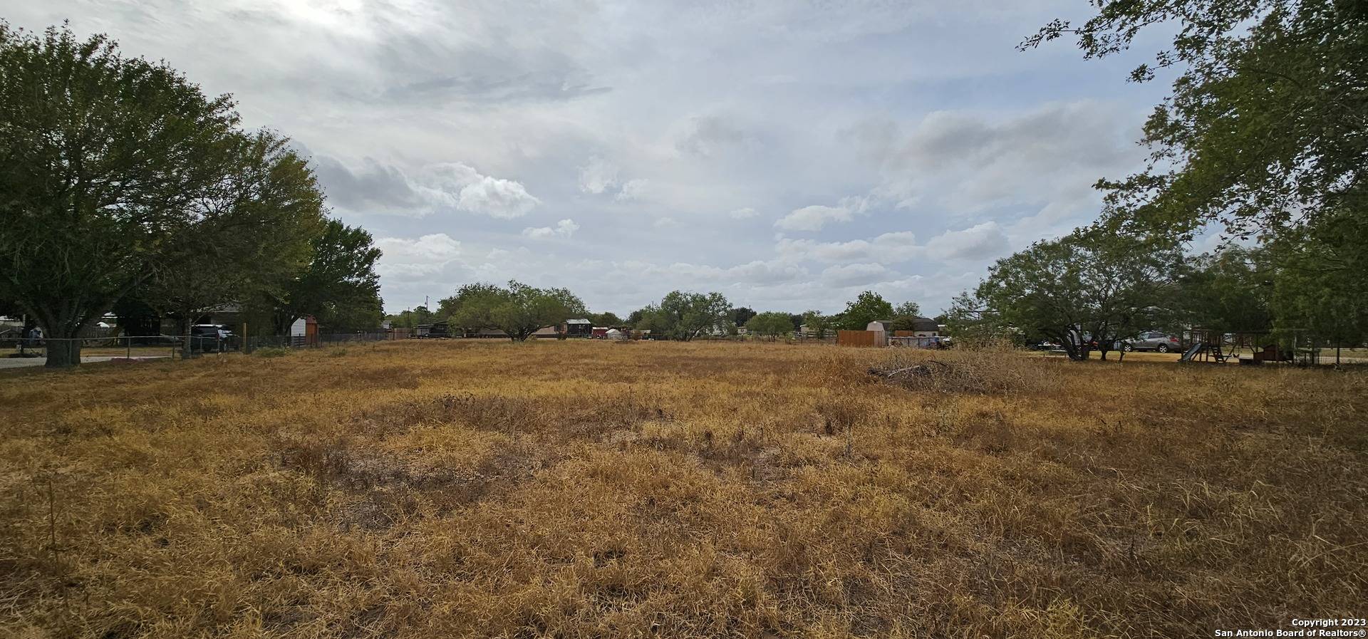Elmendorf, TX 78112-9613,7296 FM 327