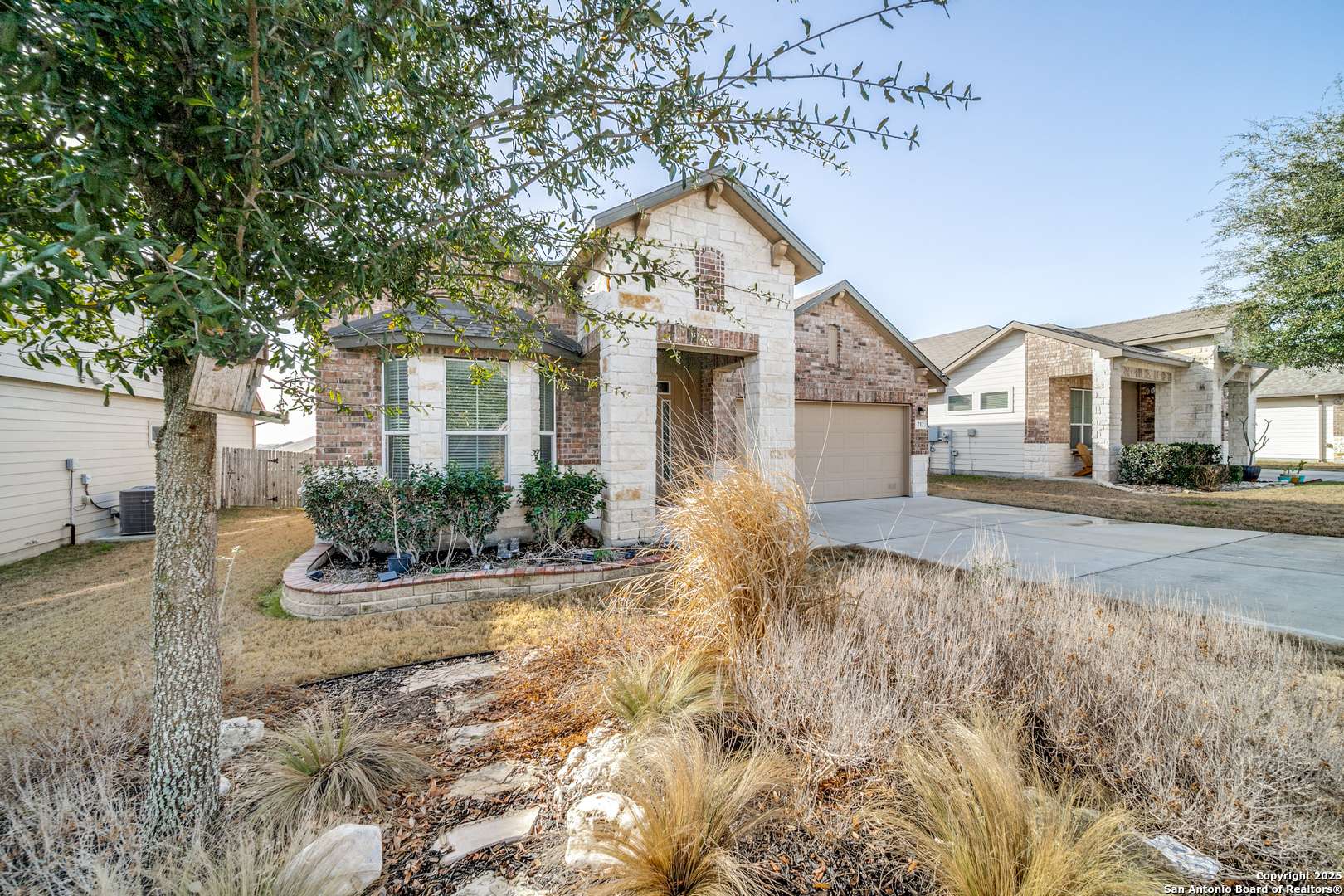 Cibolo, TX 78108,712 Pipe Gate
