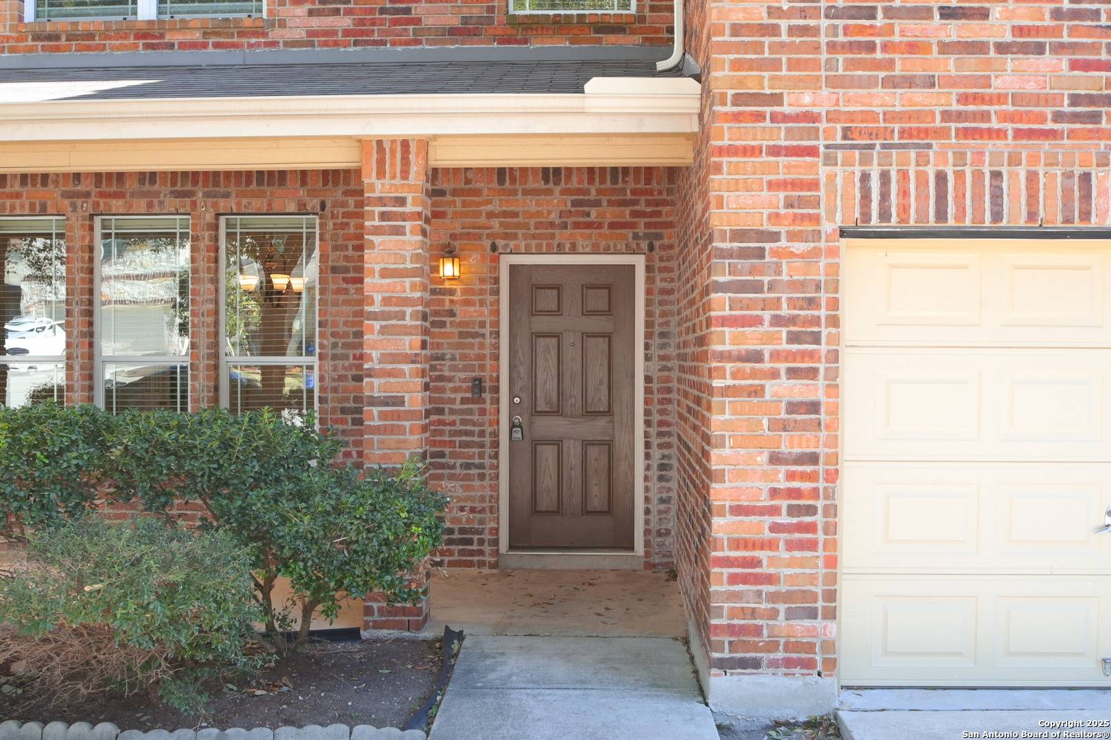 Cibolo, TX 78108-3472,209 COUNTRY VALE