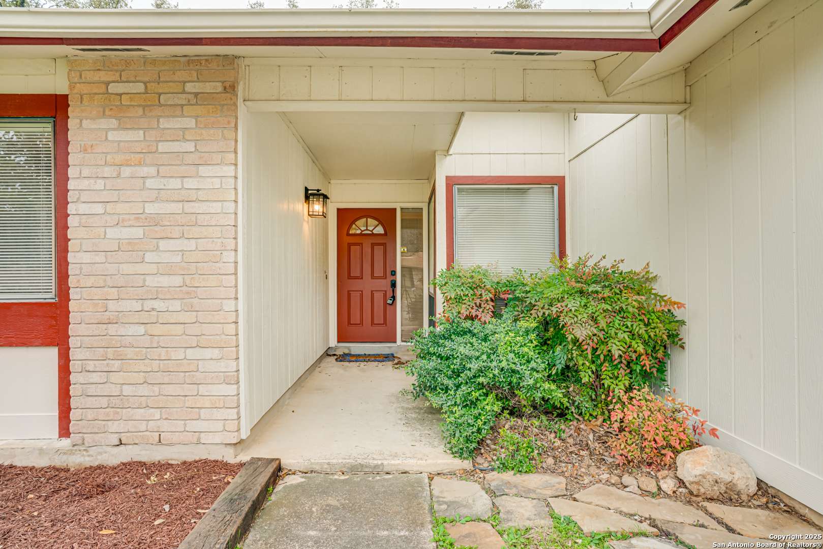 San Antonio, TX 78247,16007 Timberway
