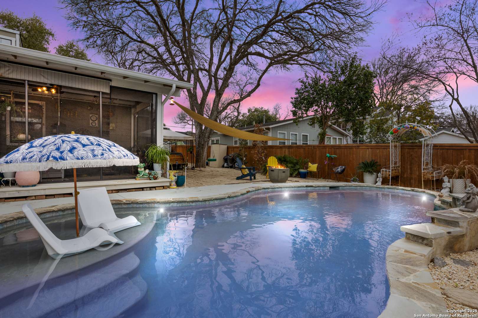 San Antonio, TX 78209,411 Corona Ave