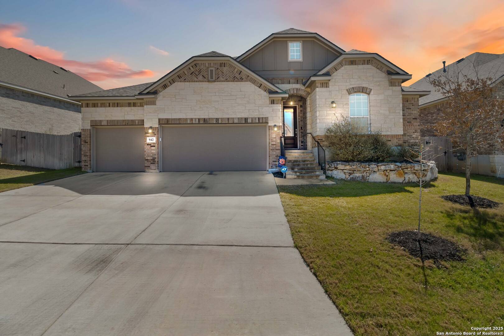 San Antonio, TX 78260,942 Vista Placera