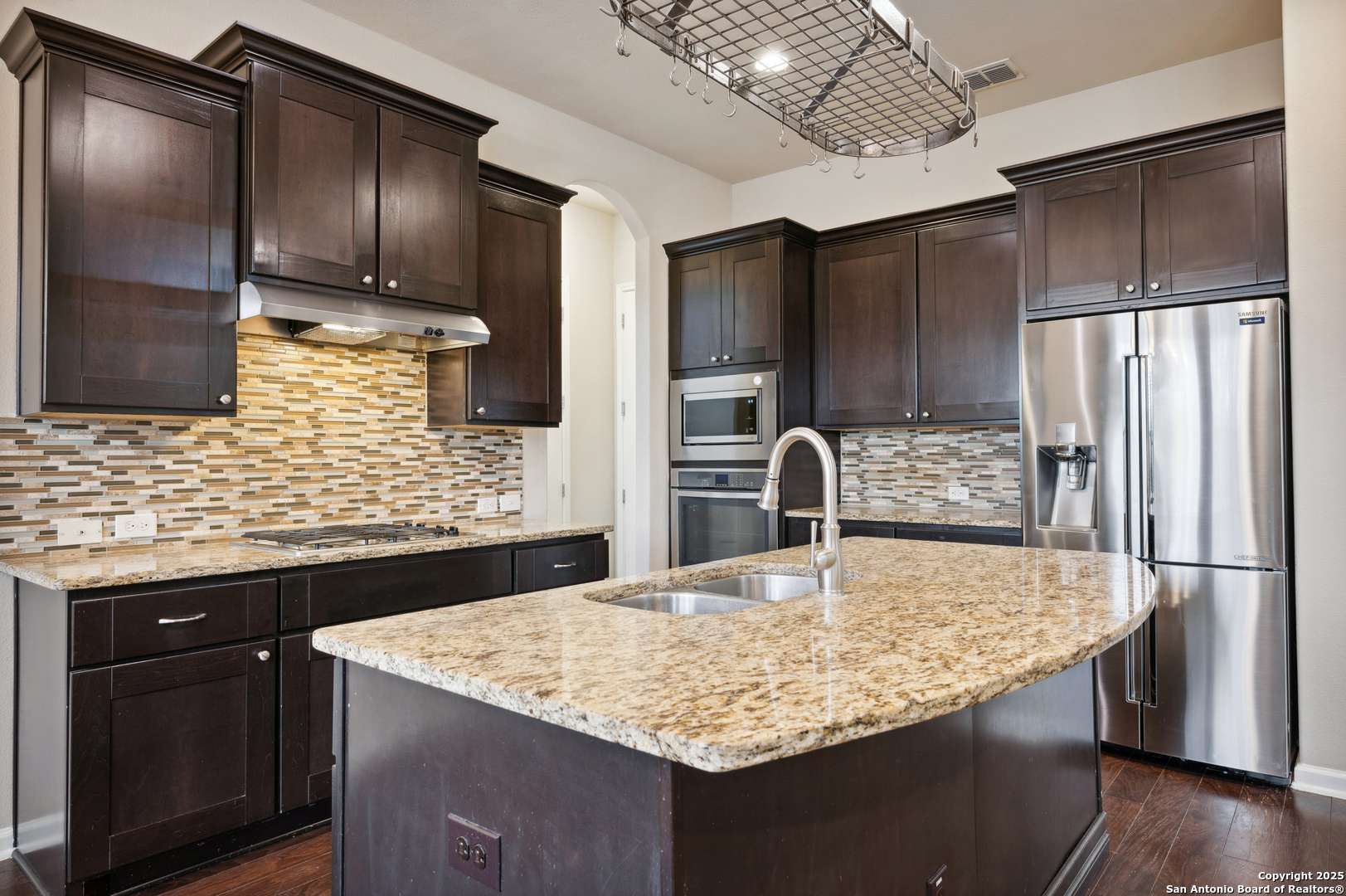 San Antonio, TX 78249,4923 Country Cv