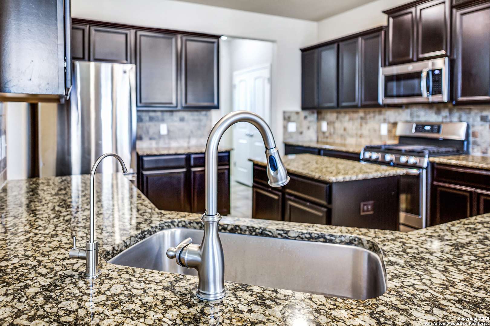 Schertz, TX 78154,12007 Rockroot