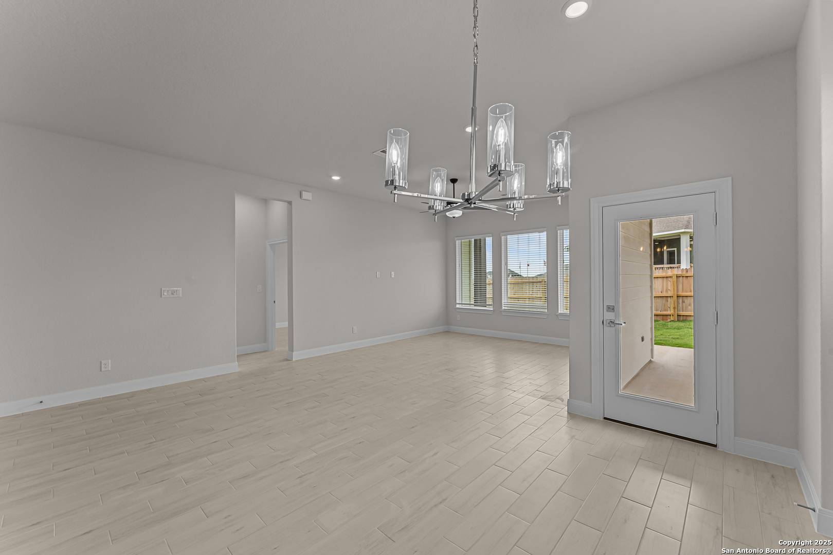 San Antonio, TX 78245,2663 Vistablue ln