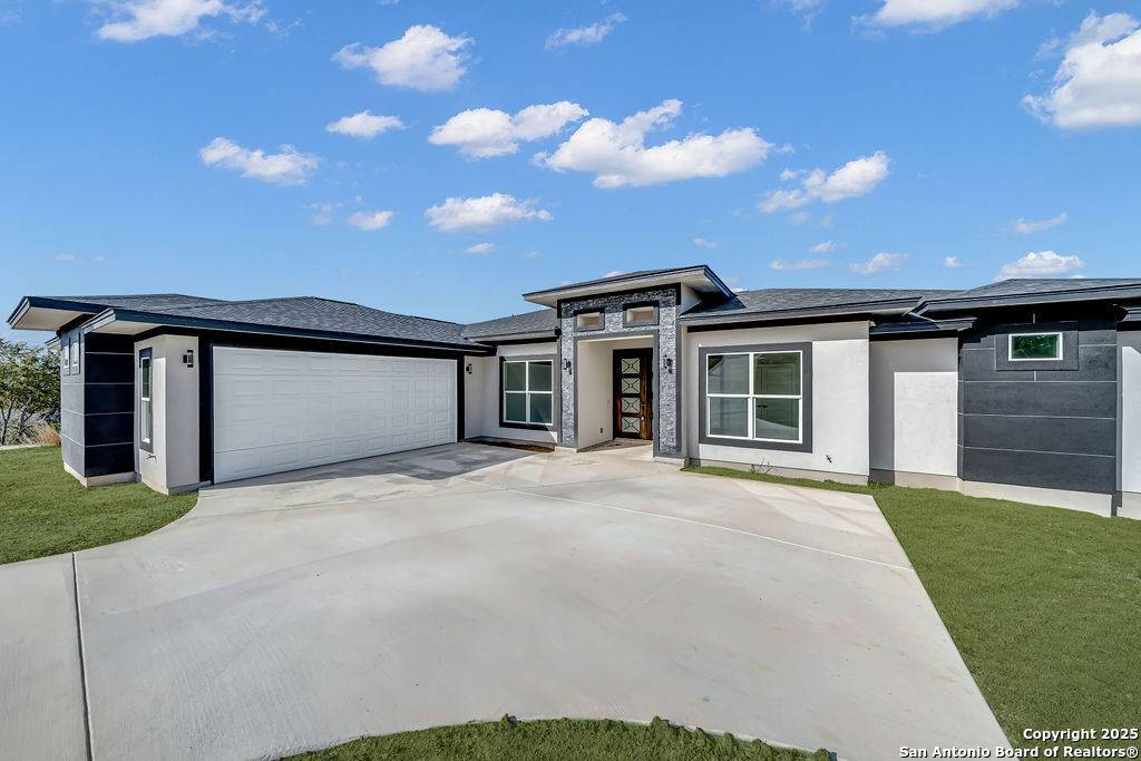 Mico, TX 78056,257 Pr 2774