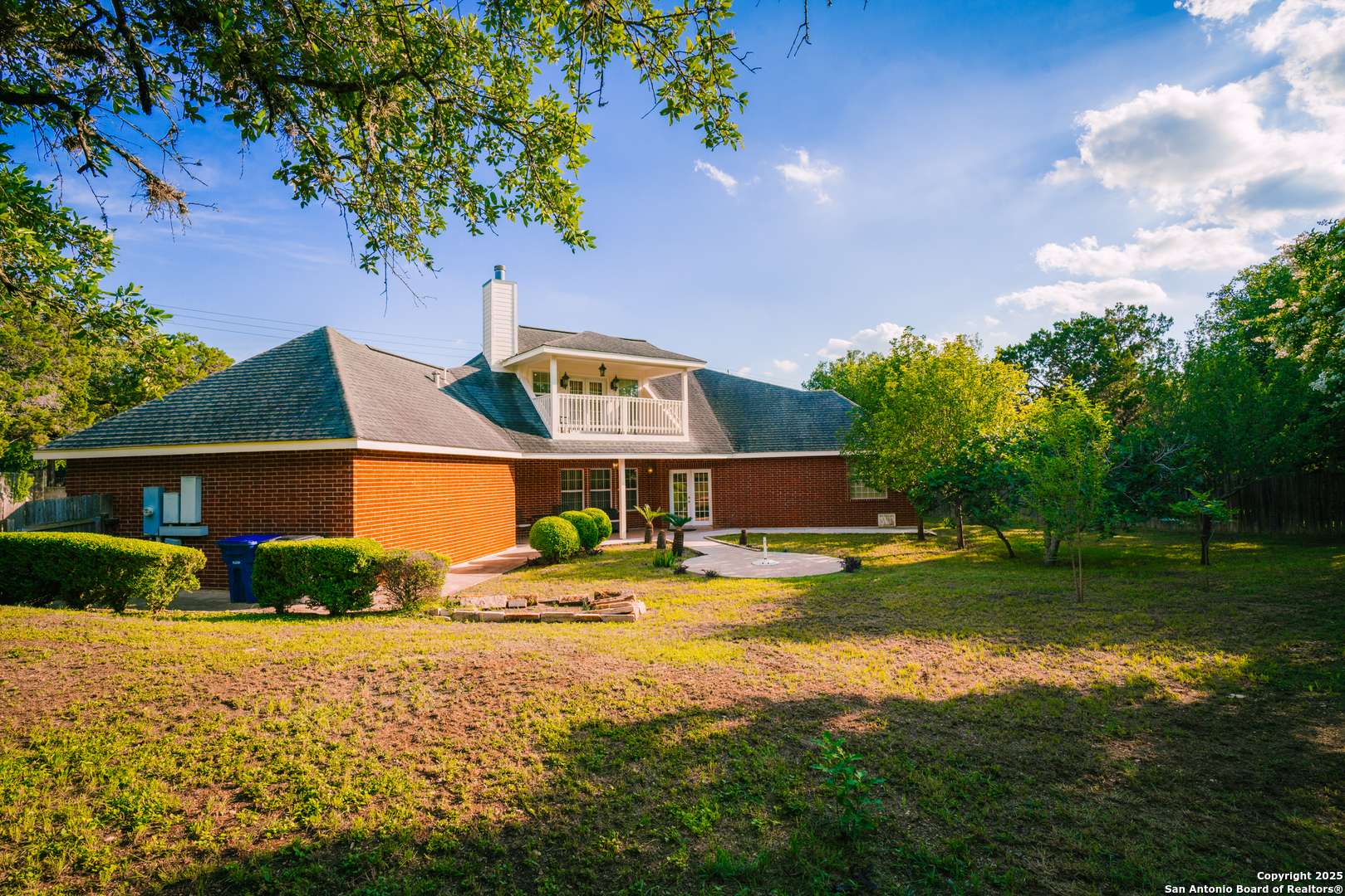San Antonio, TX 78249,6935 Hausman Rd