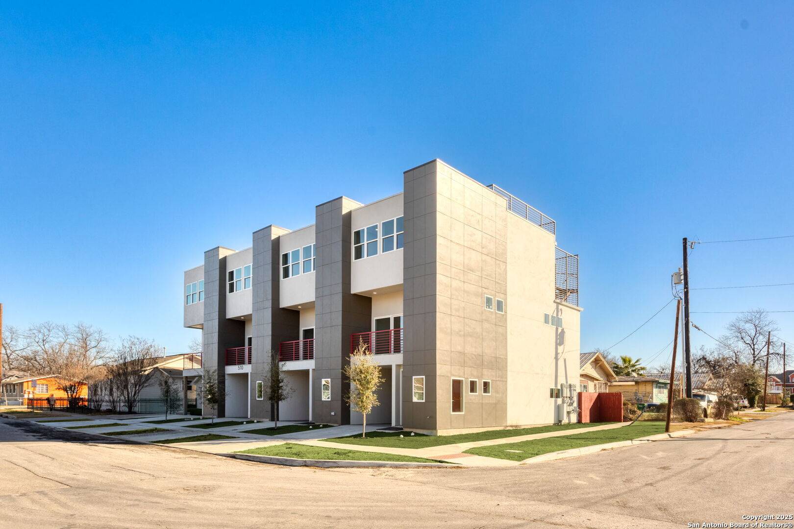 San Antonio, TX 78203,510 Mesquite UNIT 102