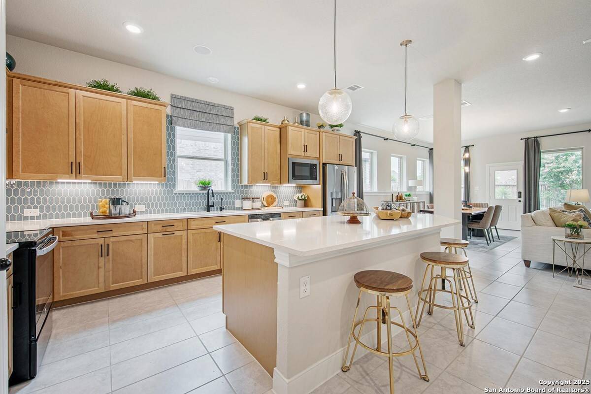 San Antonio, TX 78254,10220 Cactus Hills