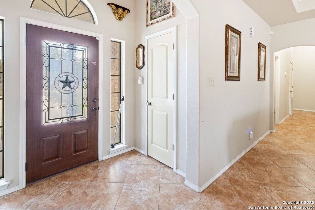 San Antonio, TX 78253,319 County Road 386