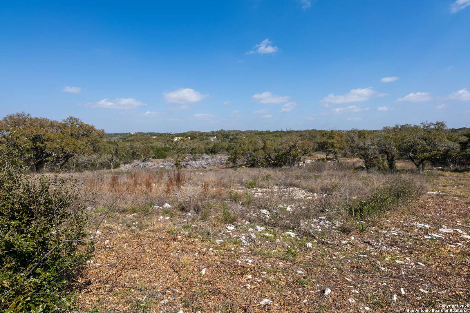 Mico, TX 78056,114 County Road 2721