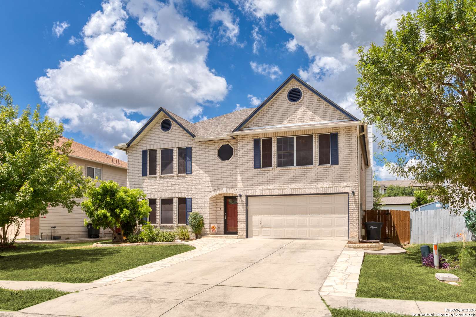New Braunfels, TX 78130-2462,2027 Club Crossing