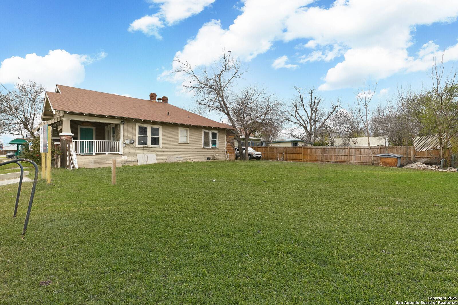 San Antonio, TX 78210,1406 Hackberry