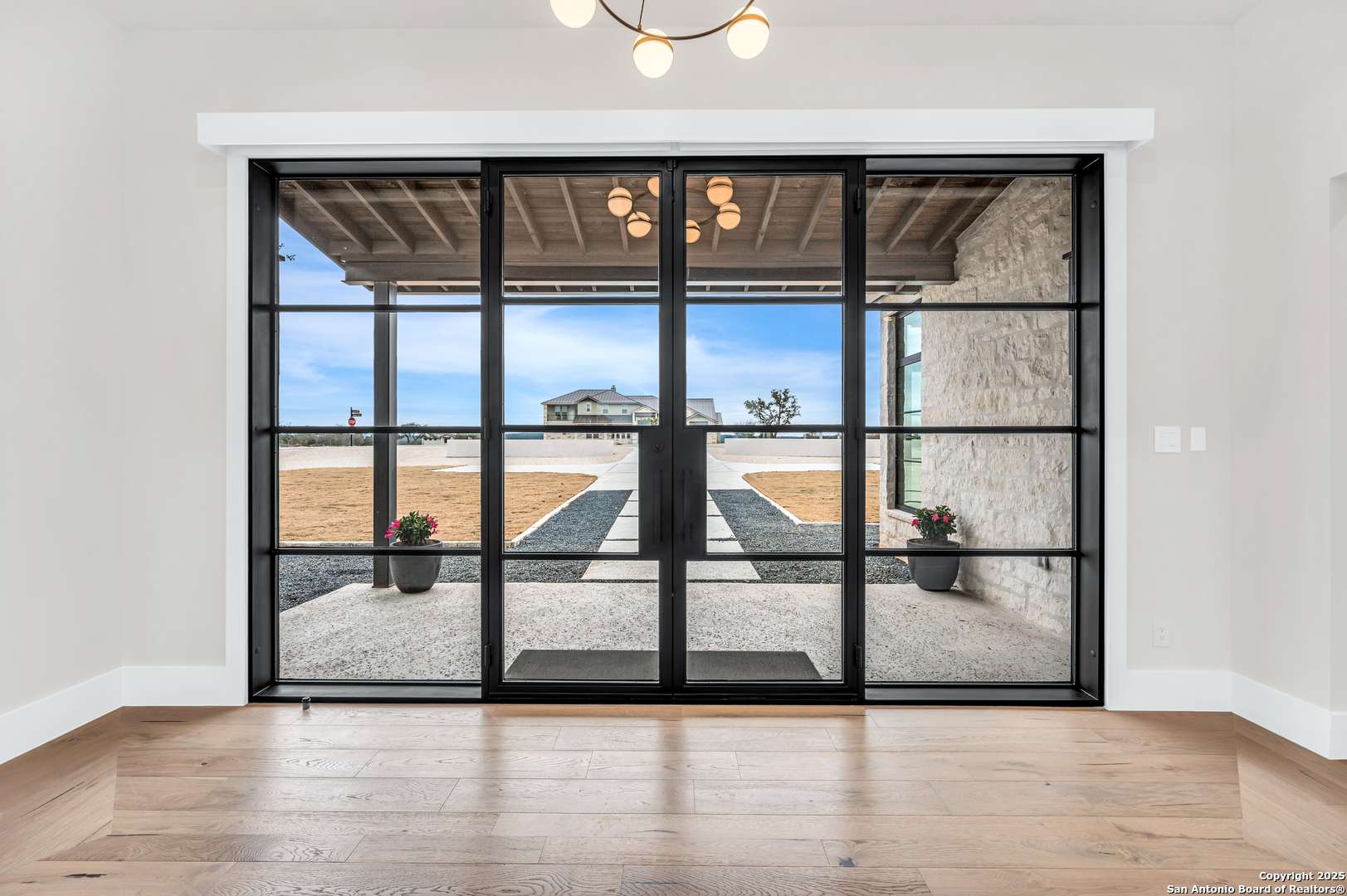 New Braunfels, TX 78132,551 COPPER CREST