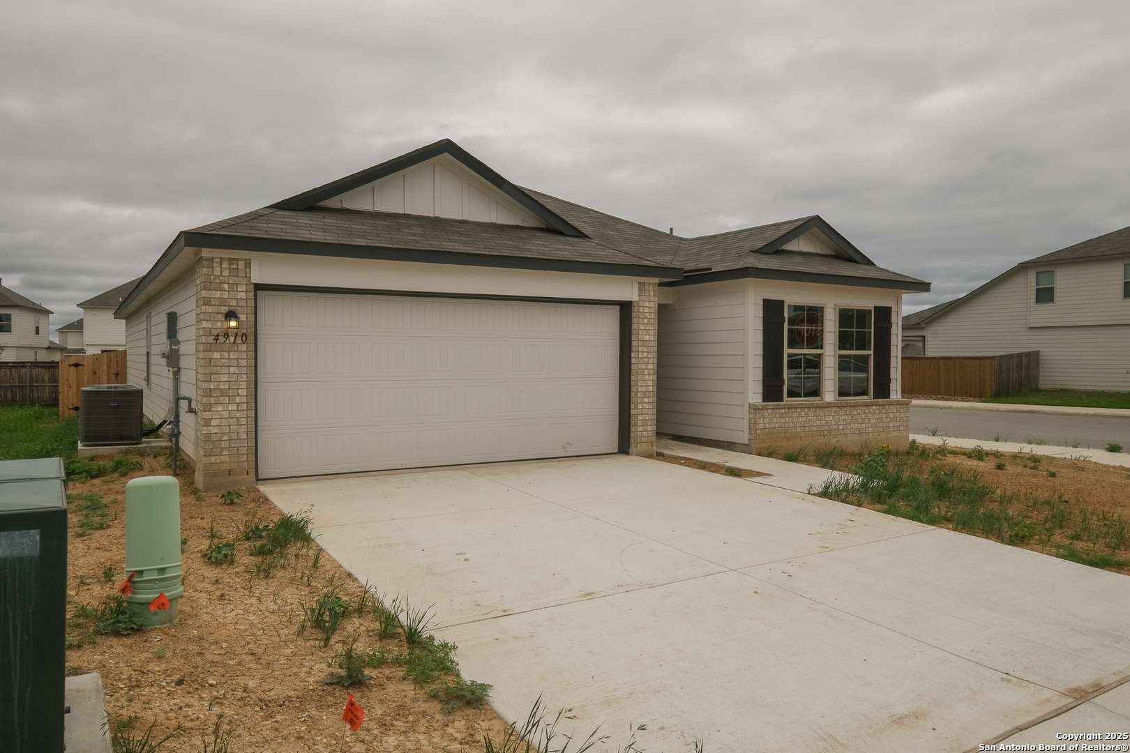 San Antonio, TX 78222,4910 Topaz Bend