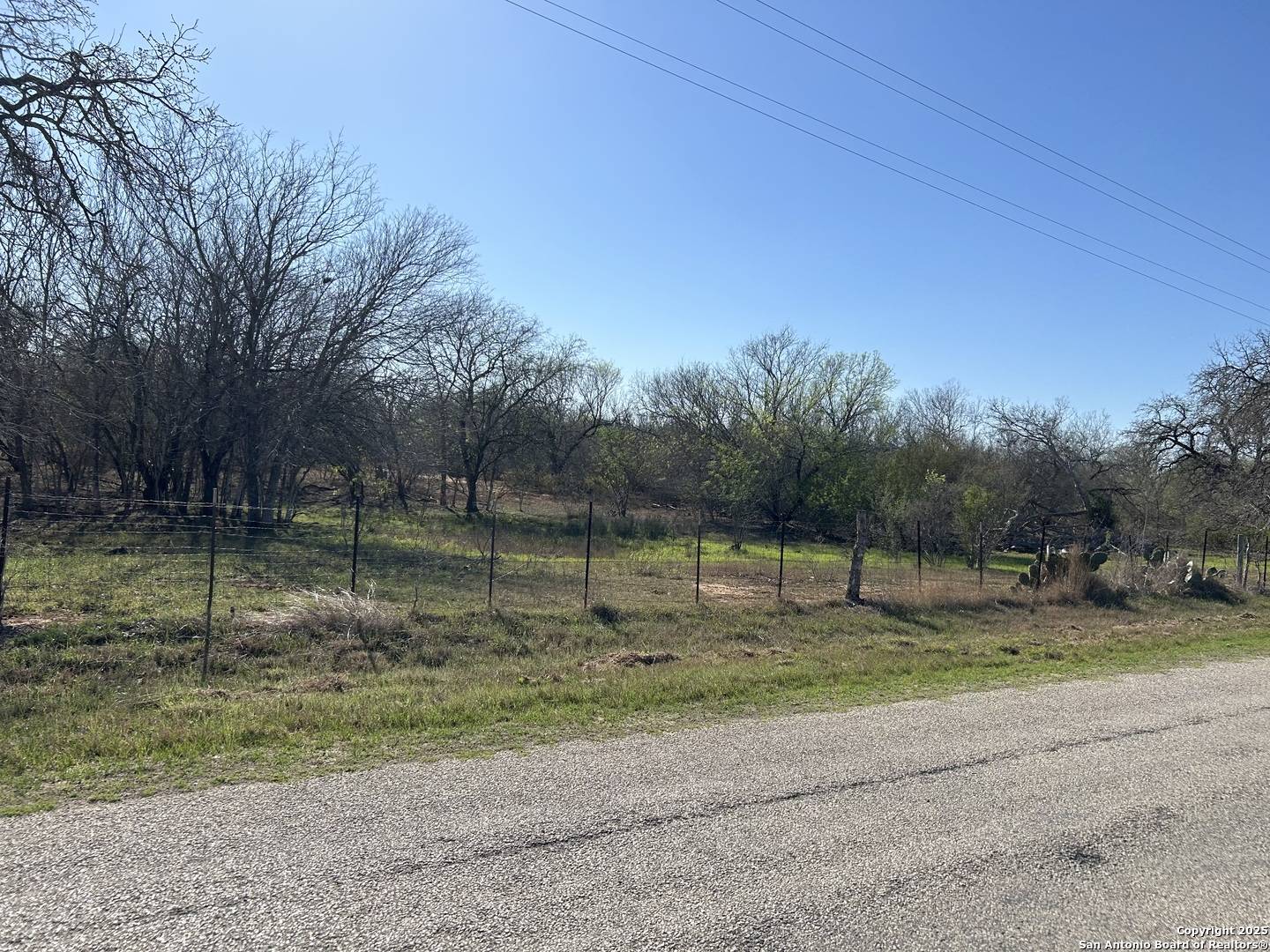 Floresville, TX 78114,4790 Blackhill