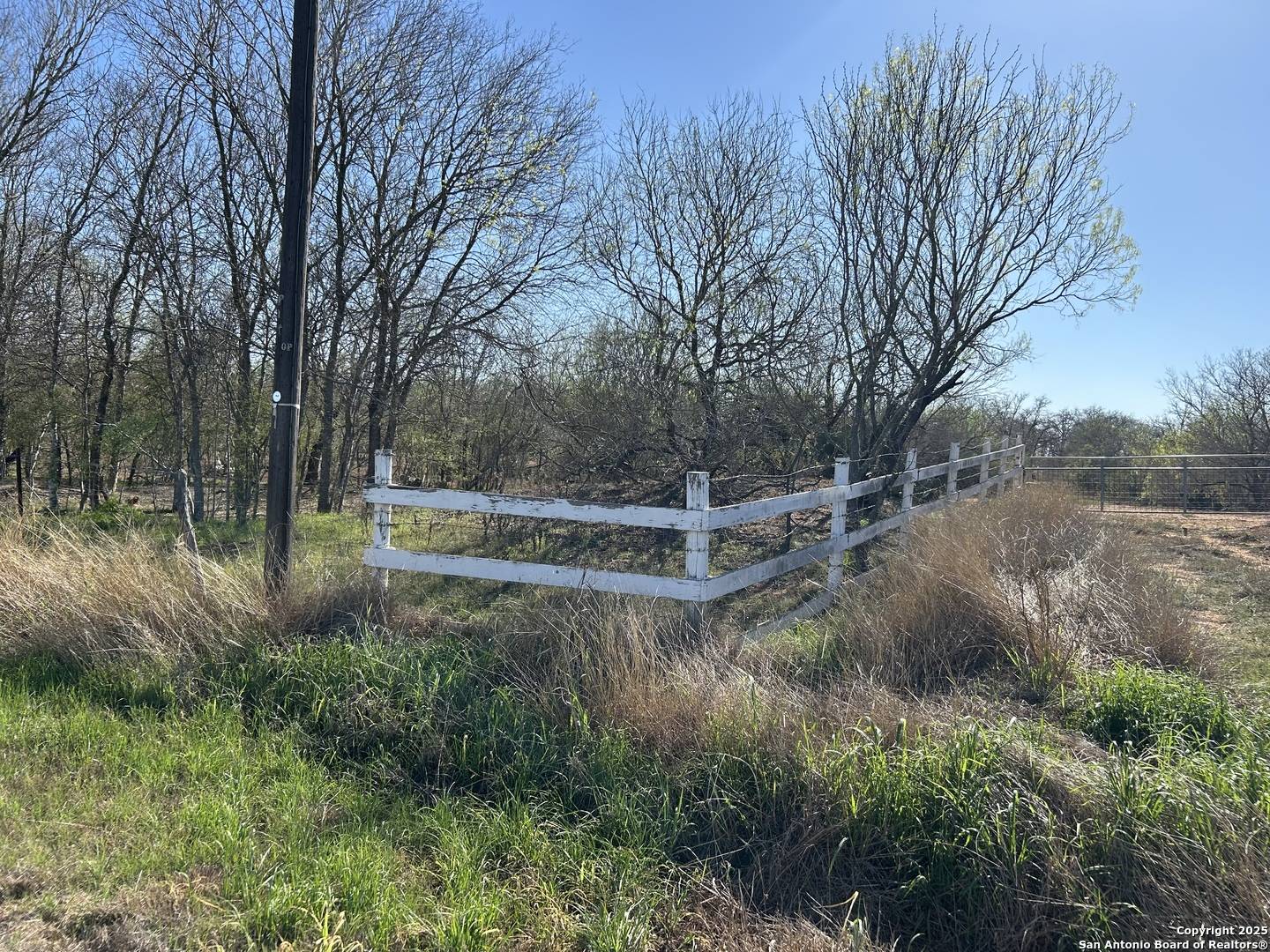 Floresville, TX 78114,4790 Blackhill