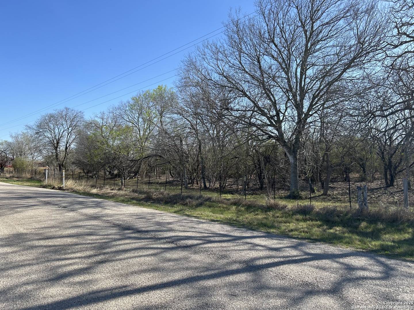 Floresville, TX 78114,4870 Blackhill