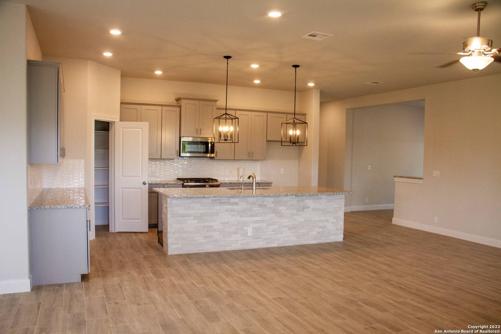 New Braunfels, TX 78132,2239 Sur