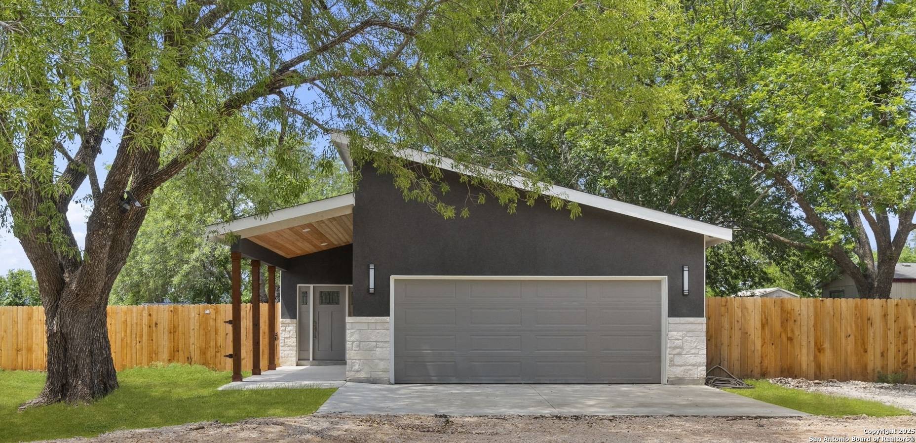San Antonio, TX 78253,15227 Rosa Trl