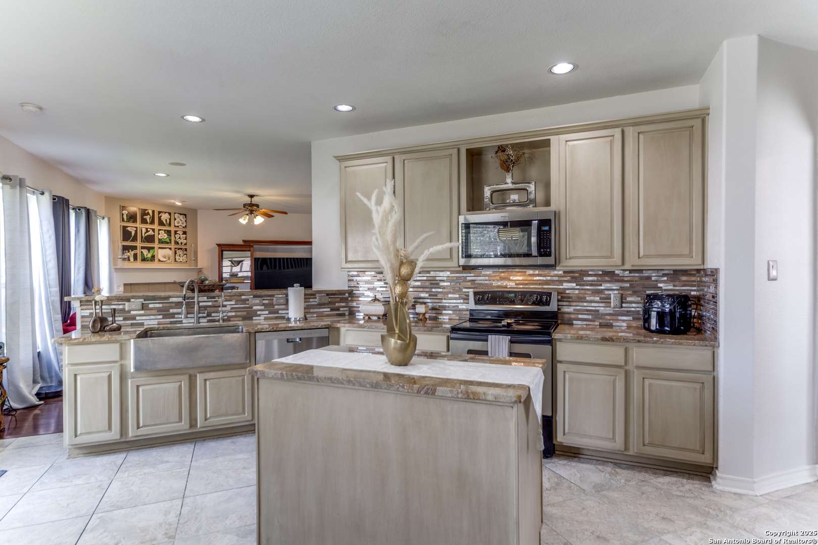 San Antonio, TX 78260,1315 Tanager