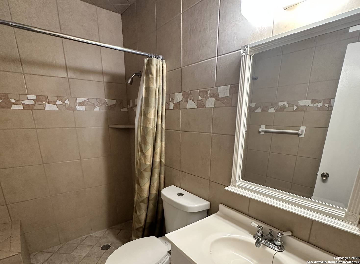 San Antonio, TX 78244,5718 Jones Fall